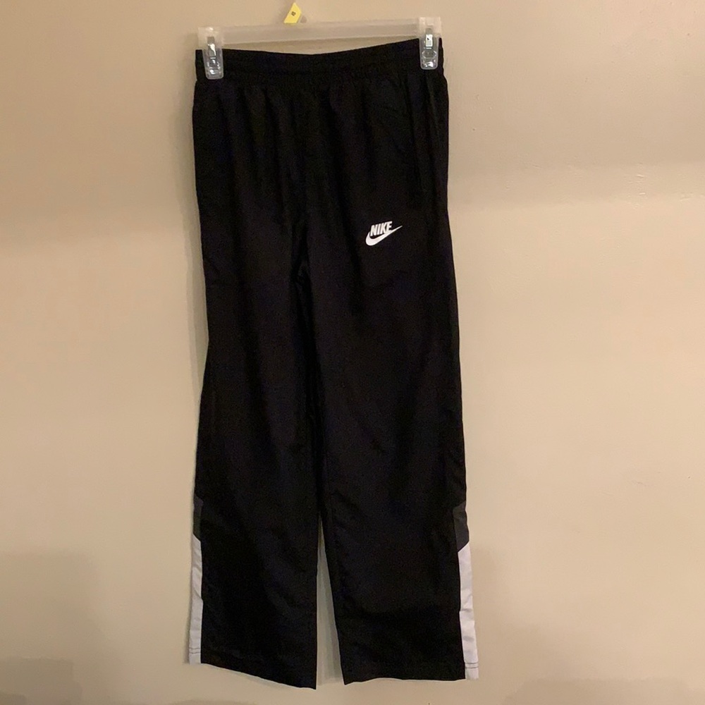 Nike black and white pants